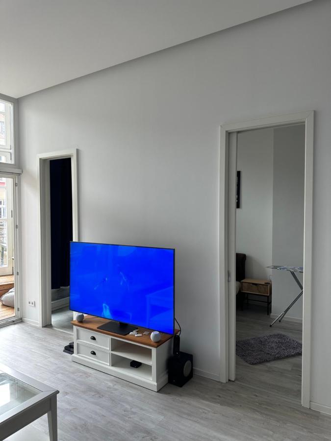 Relax-Wohnung Mit Balkon Ueber Die Weisse Elster Leipzig Luaran gambar